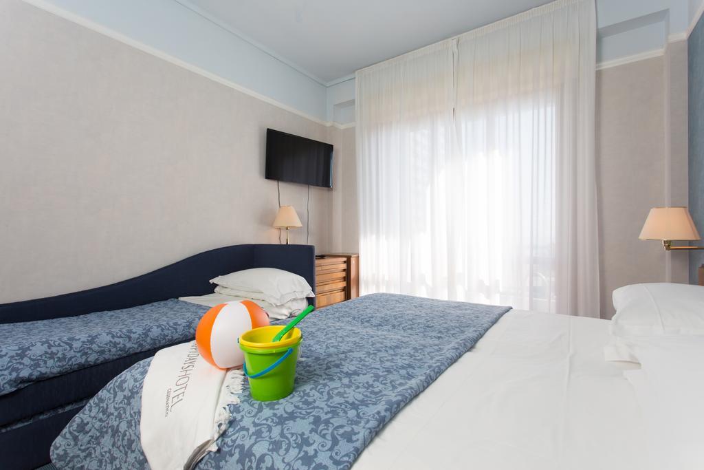 Esplanade Hotel 3*