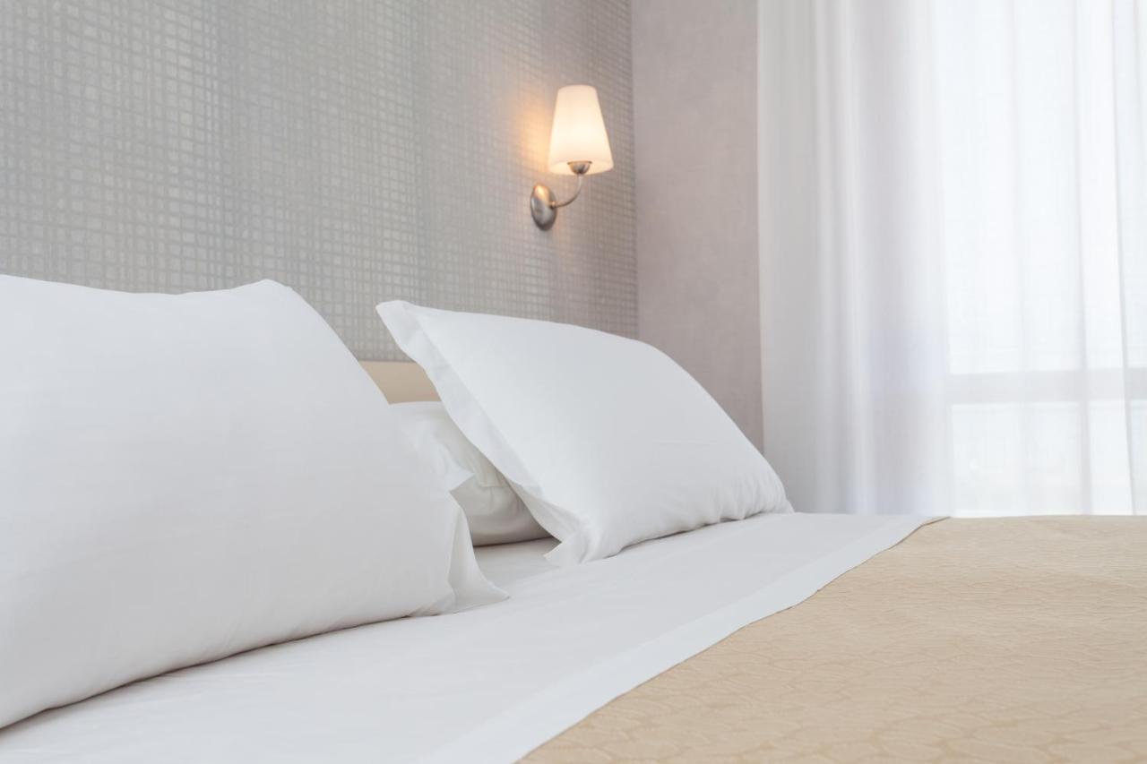 Esplanade 3*